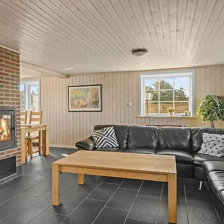 0325-romo-sonderbyvej-42 *